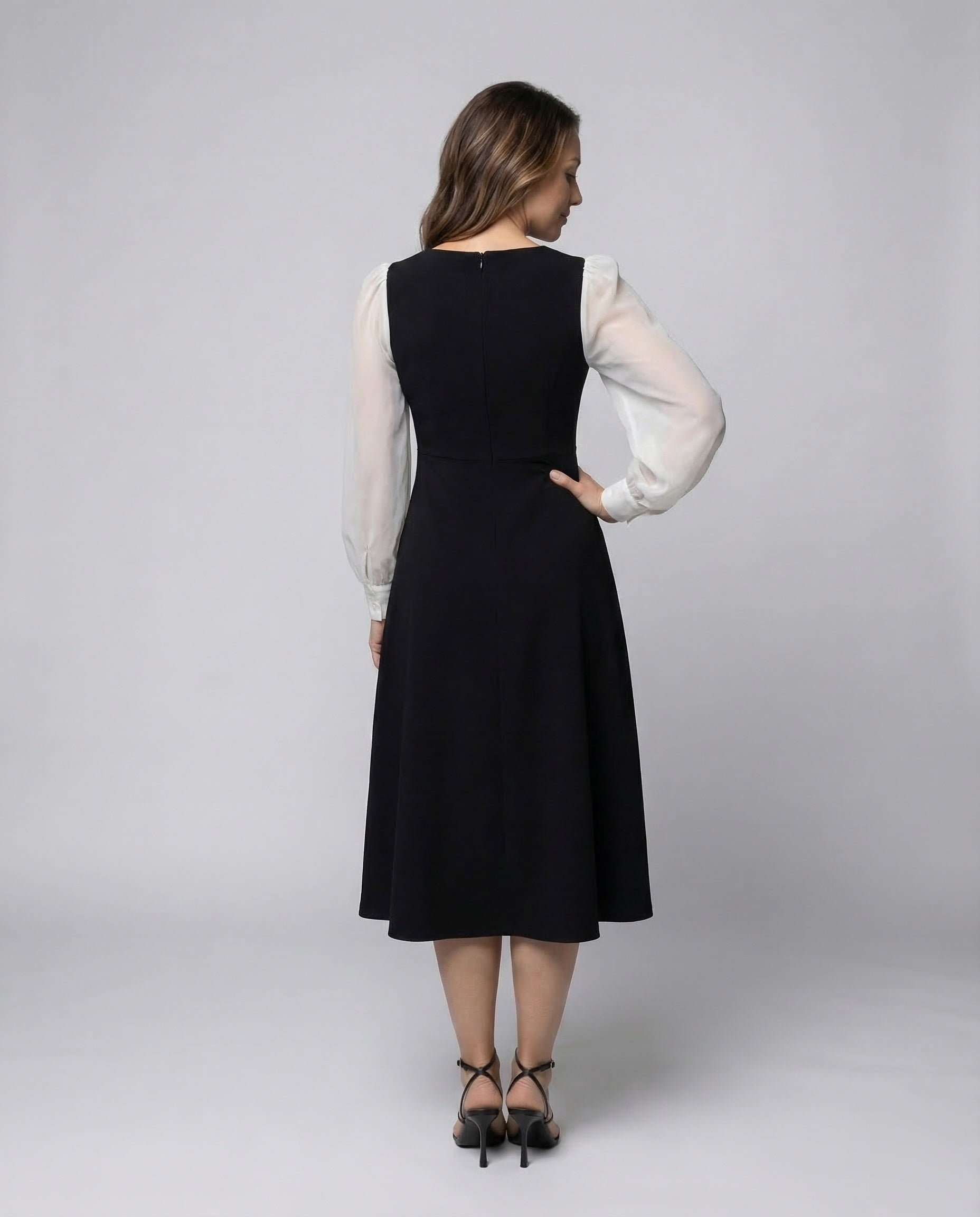 Product 15535330820426 - back_view