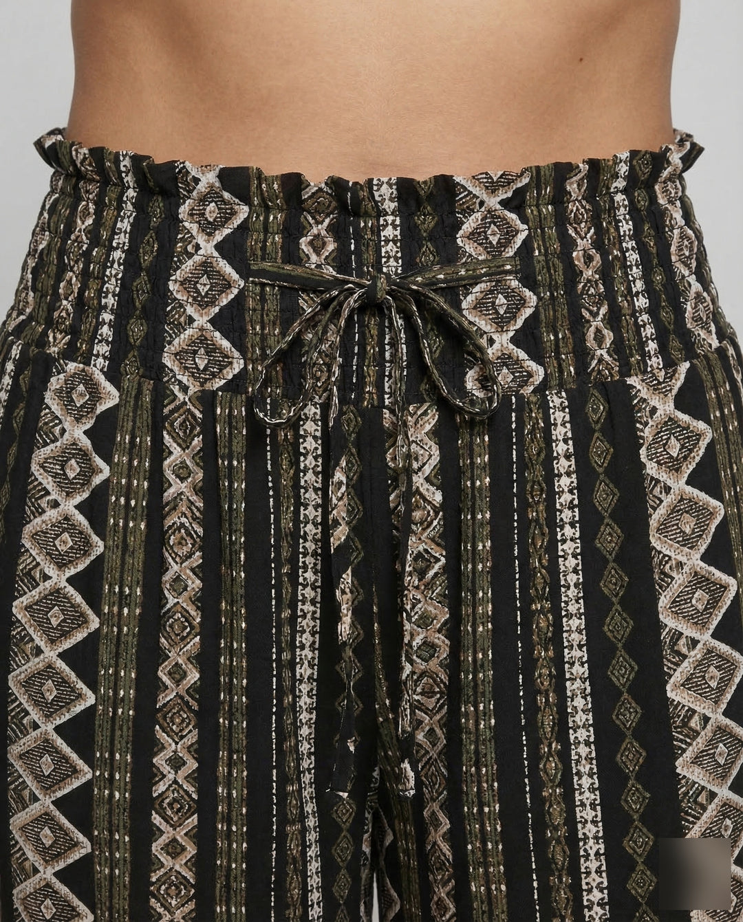 Product 15537187946826 - close_up_detail