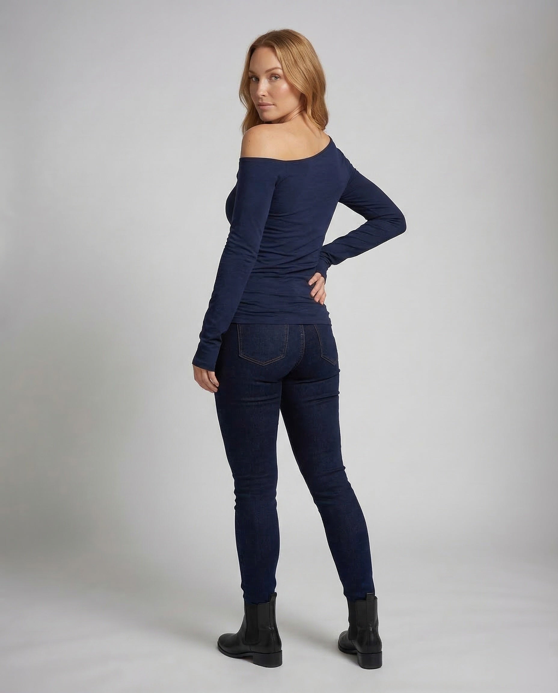 Product 15537192993098 - back_view