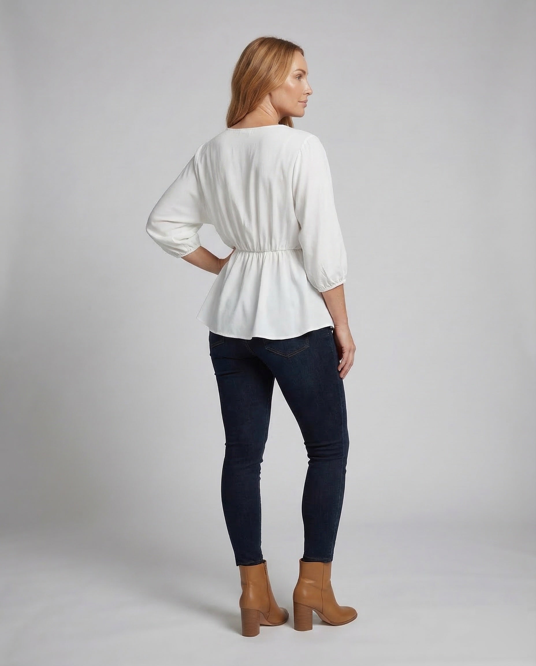 Product 15537203708234 - back_view