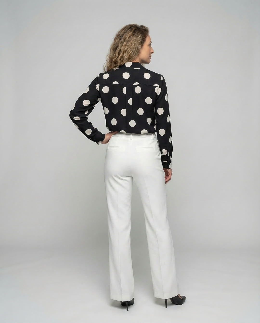 Product 15537211146570 - back_view