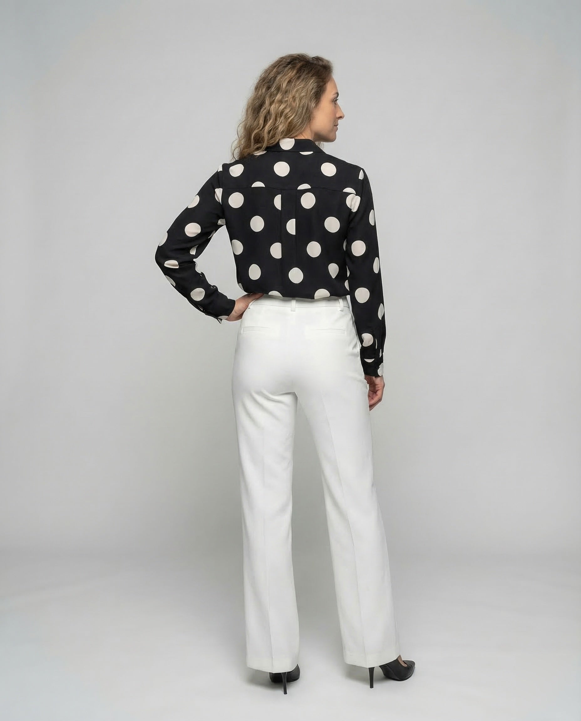 Product 15537211146570 - back_view