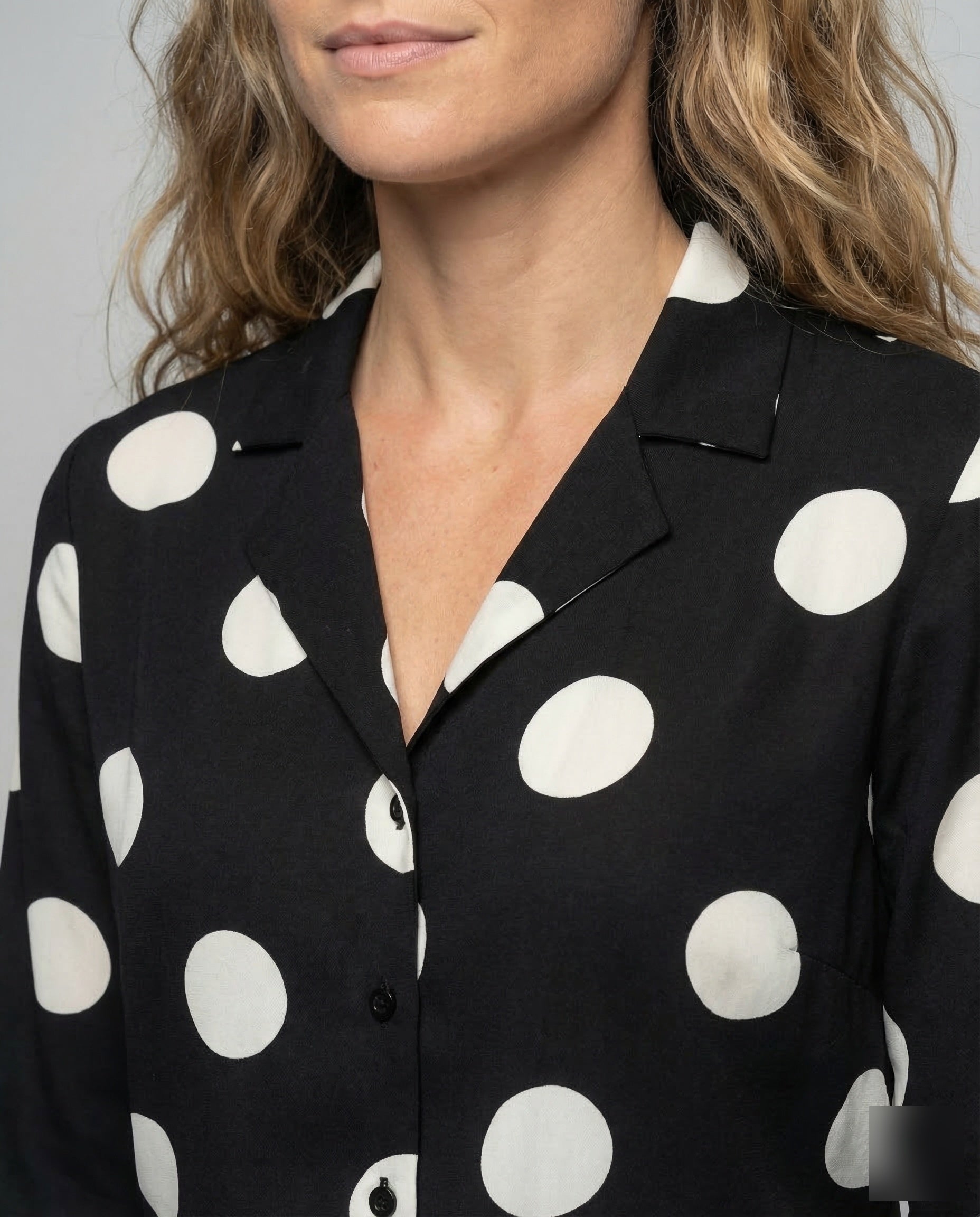 Product 15537211146570 - close_up_detail