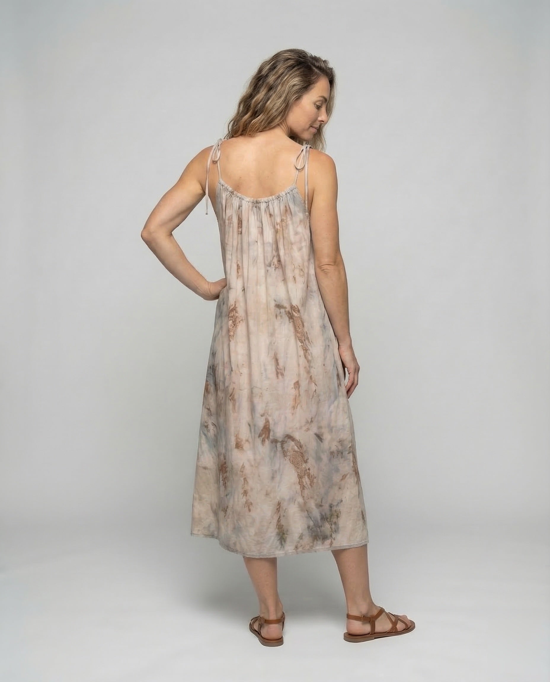 Product 15537211277642 - back_view