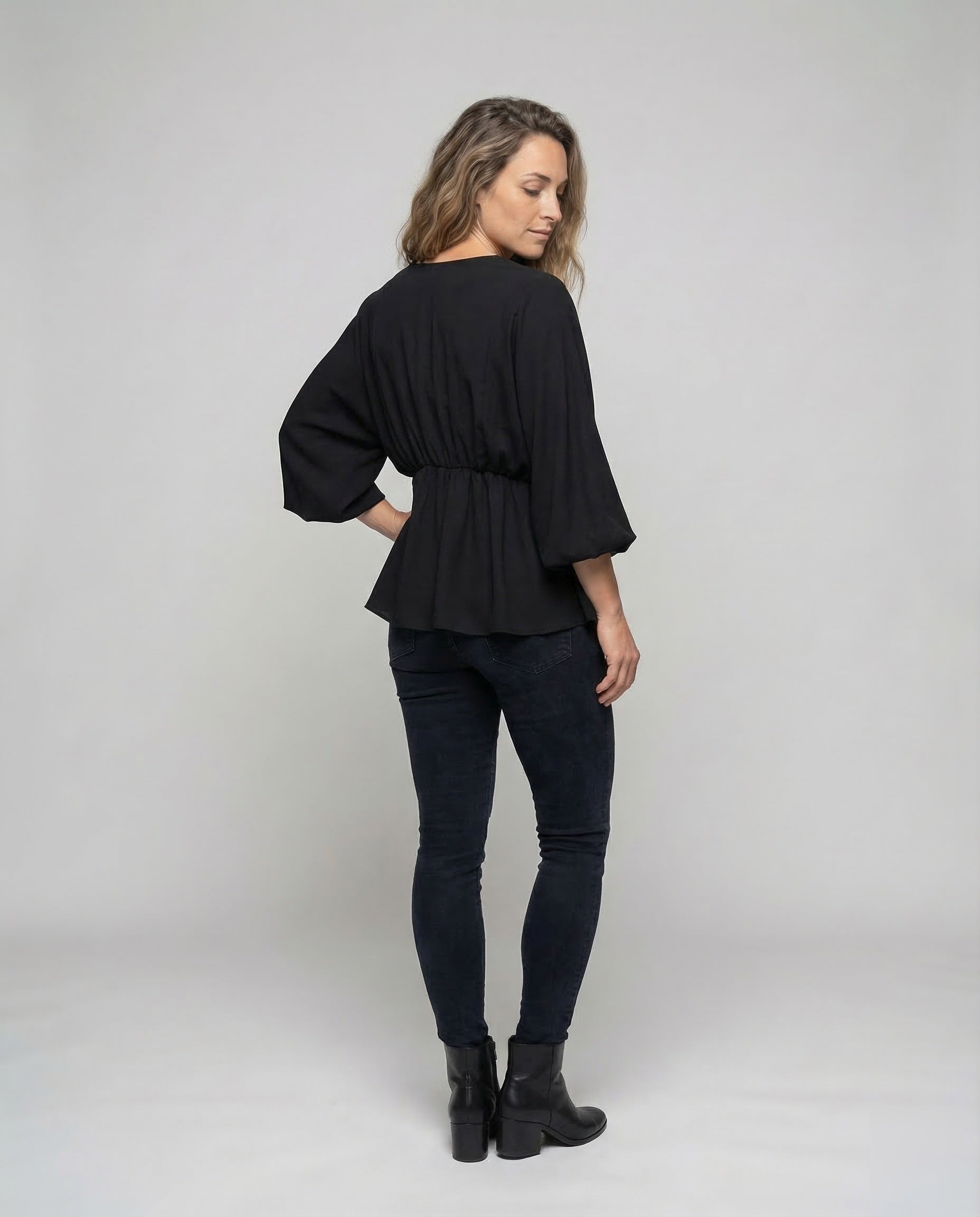 Product 15537211343178 - back_view
