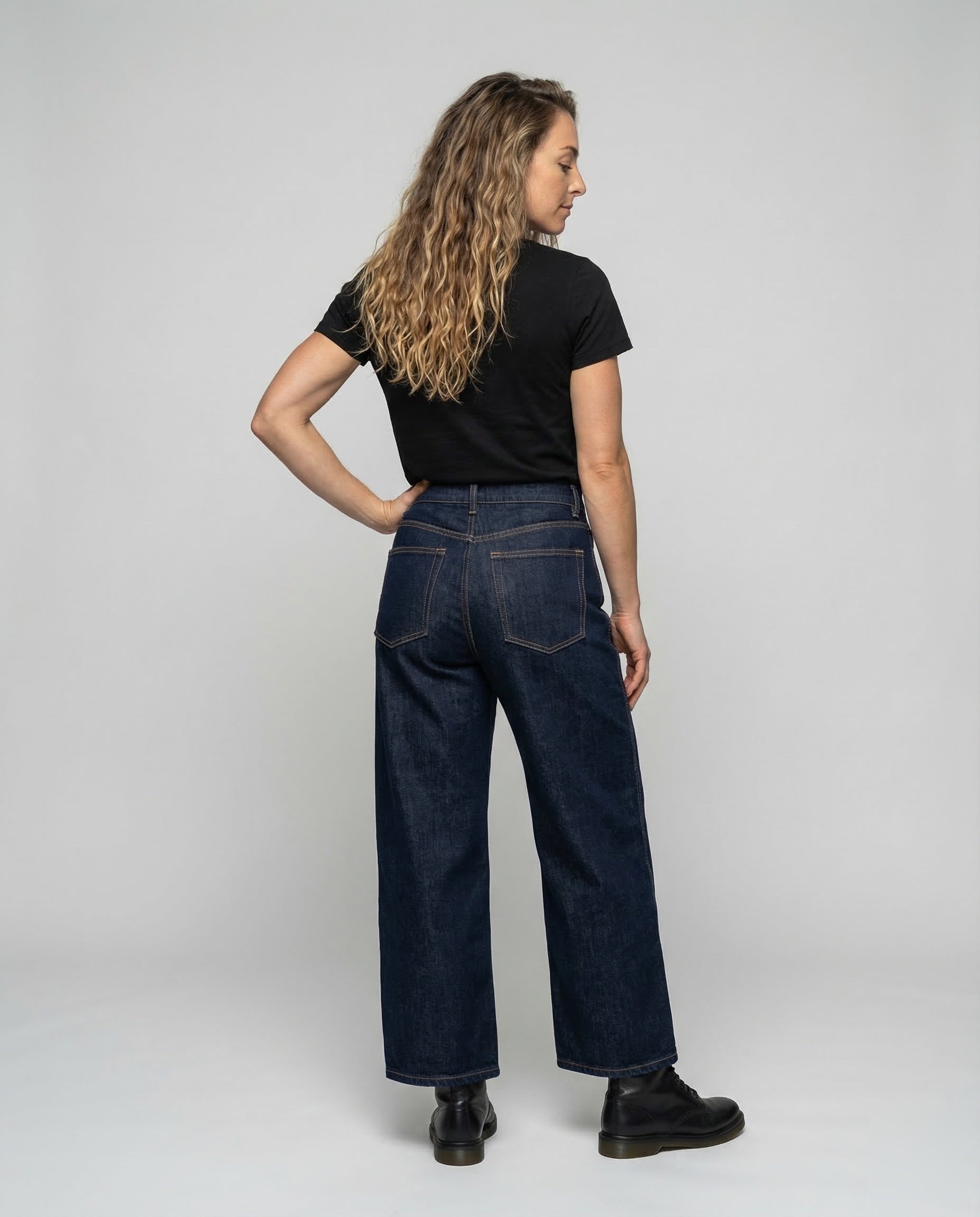Product 15537219764554 - back_view