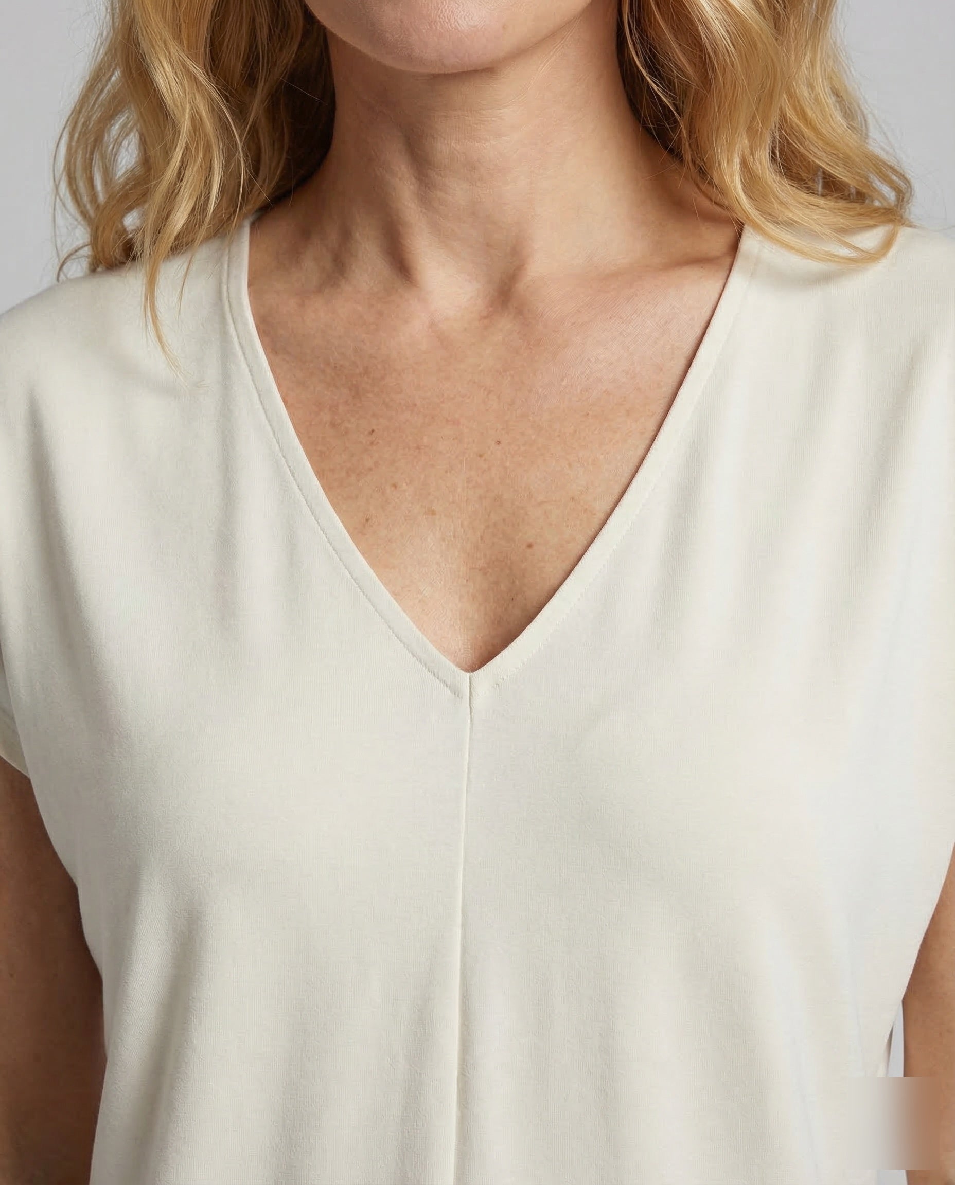 Product 15539101991242 - close_up_detail