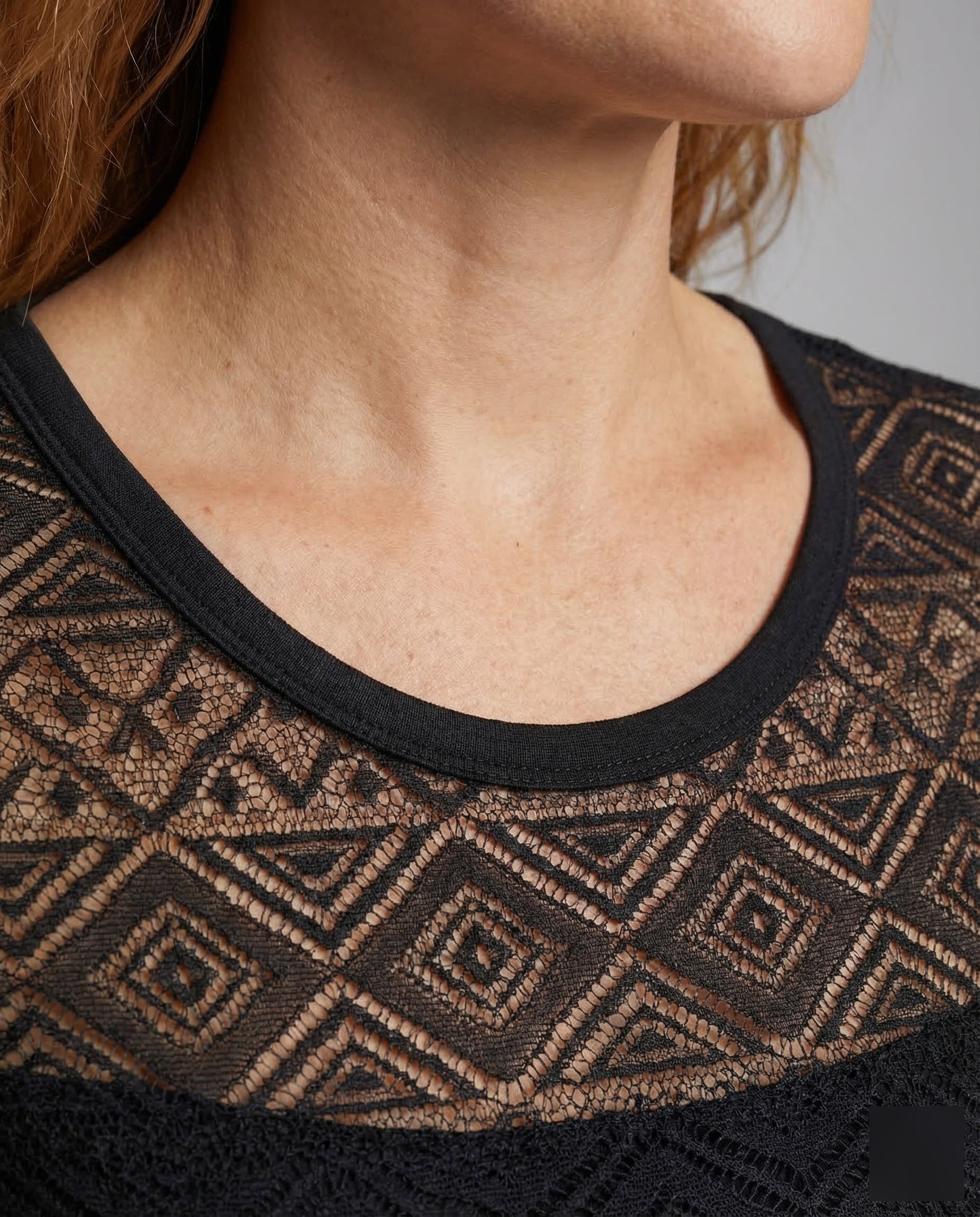 Product 15539103138122 - close_up_detail