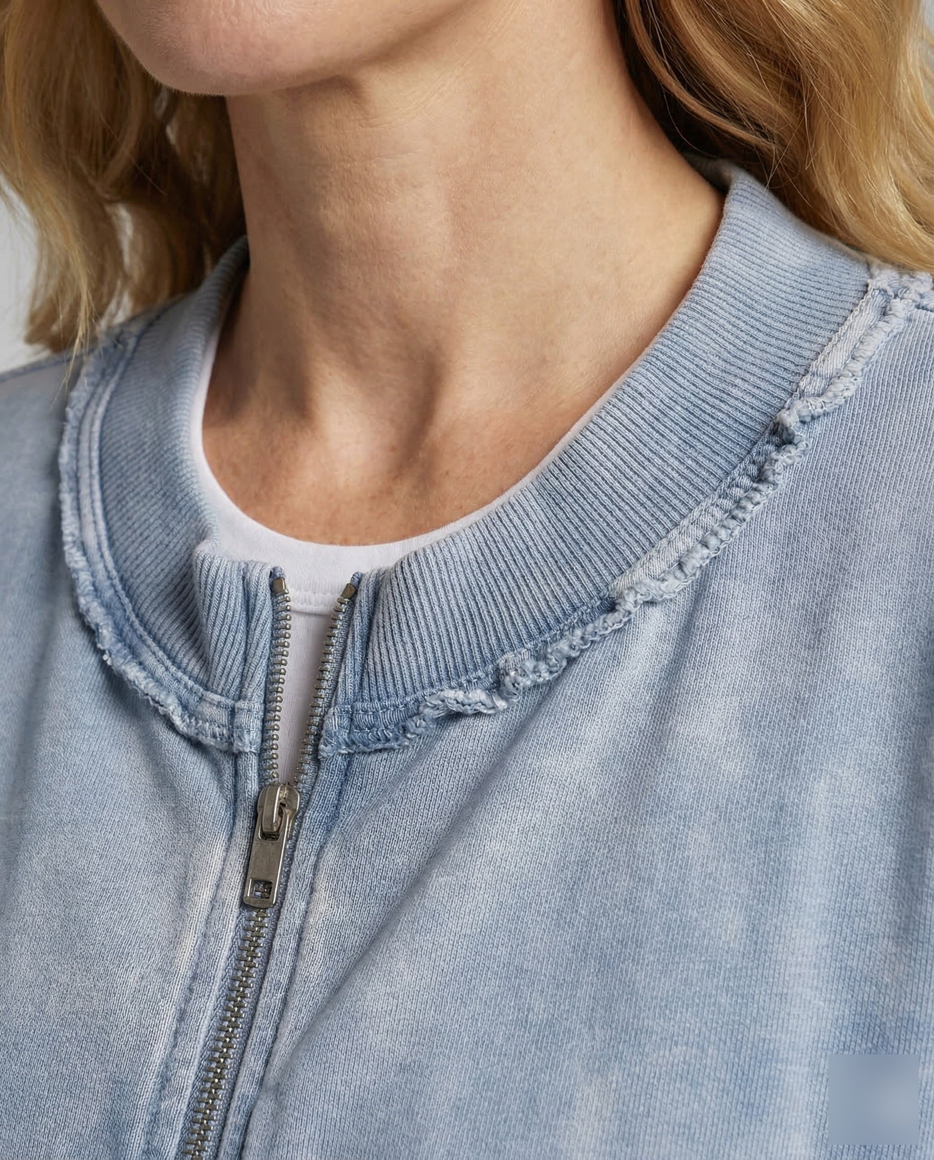 Product 15539106087242 - close_up_detail