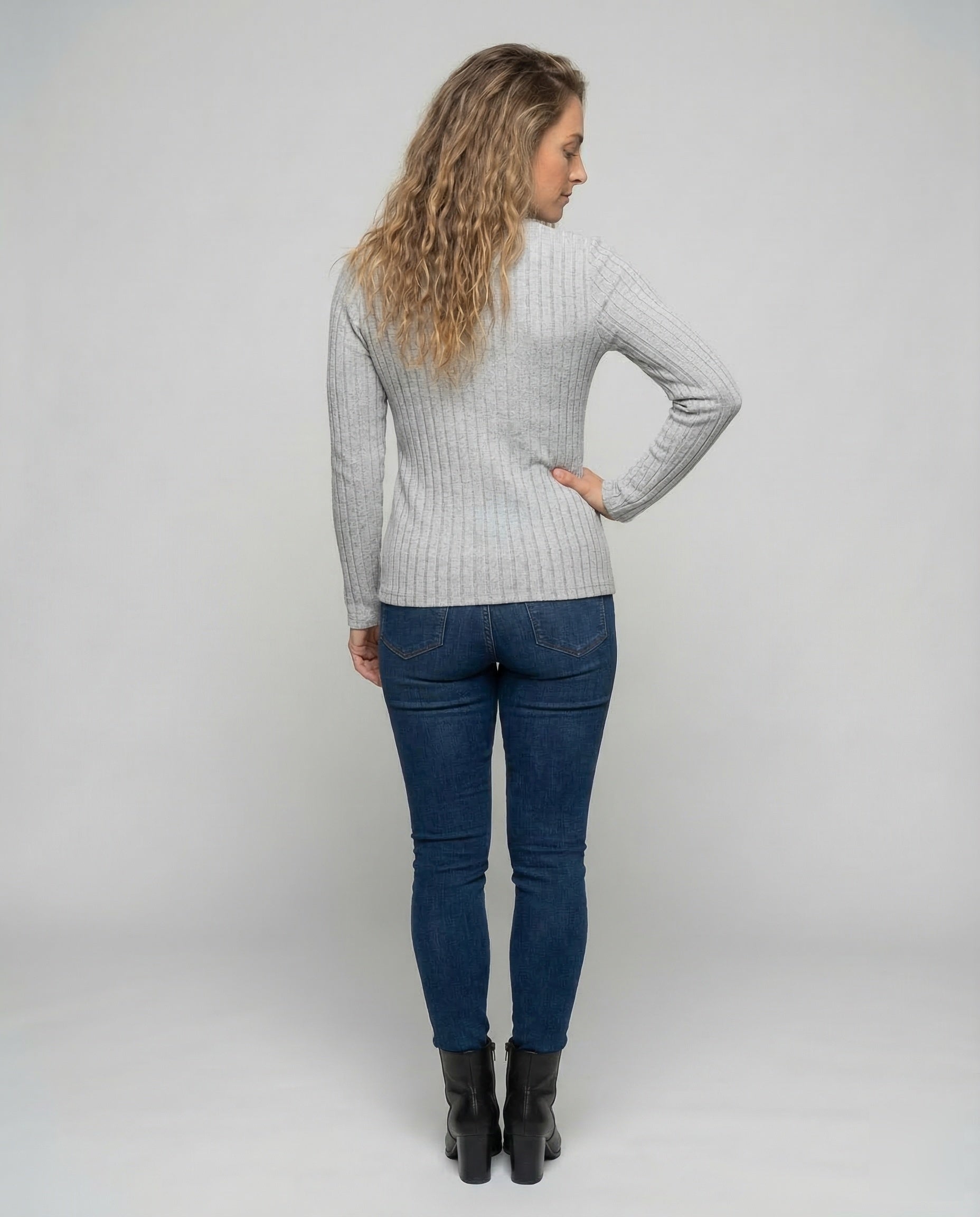 Product 15539109658954 - back_view