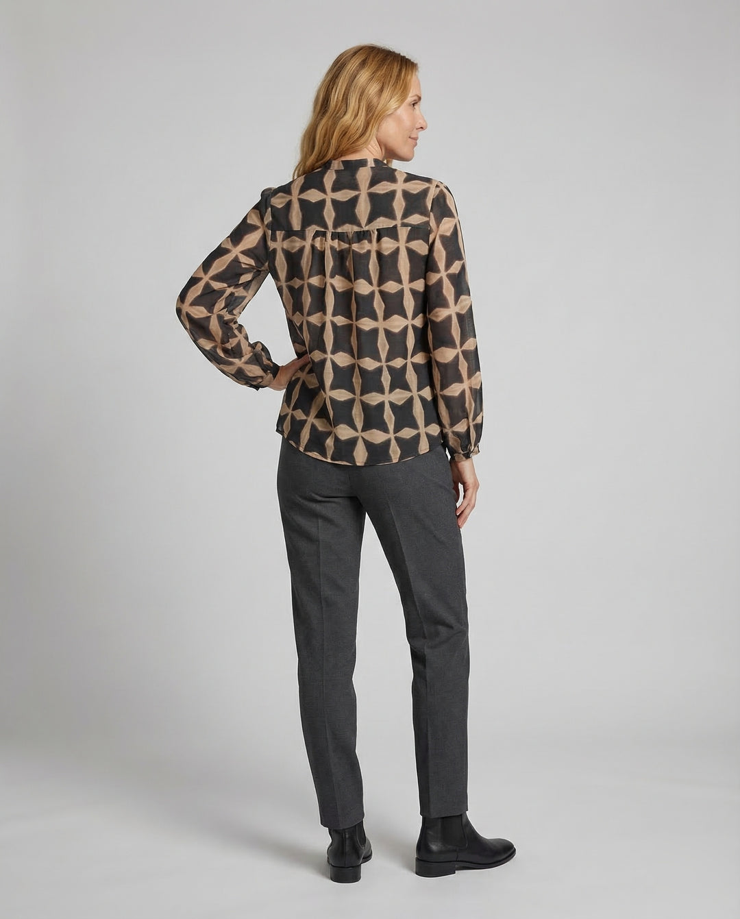 Product 15539111264586 - back_view