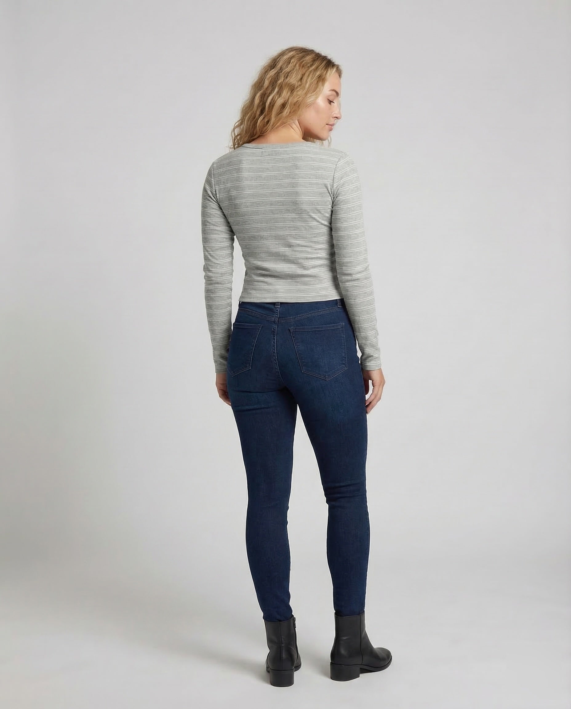 Product 15539121258826 - back_view