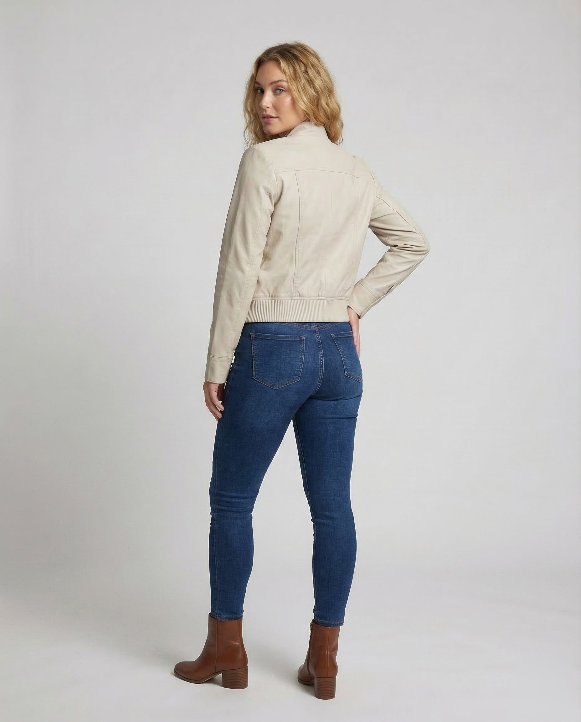 Product 15539121389898 - back_view