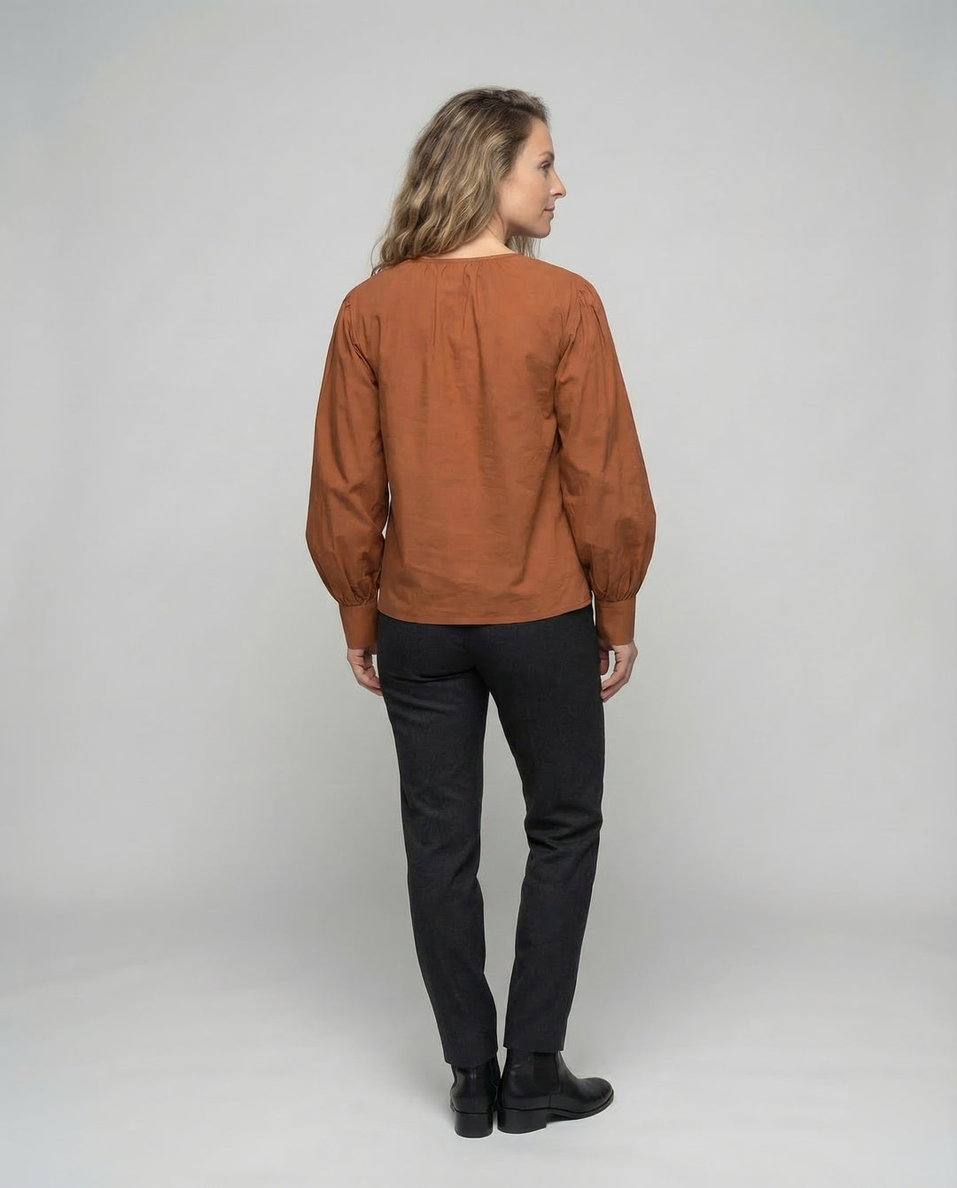 Product 15539123716426 - back_view