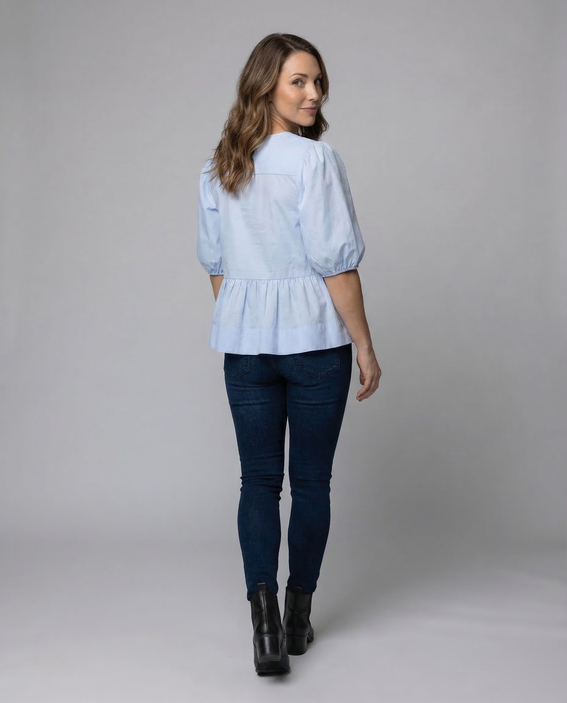 Product 15539137249610 - back_view