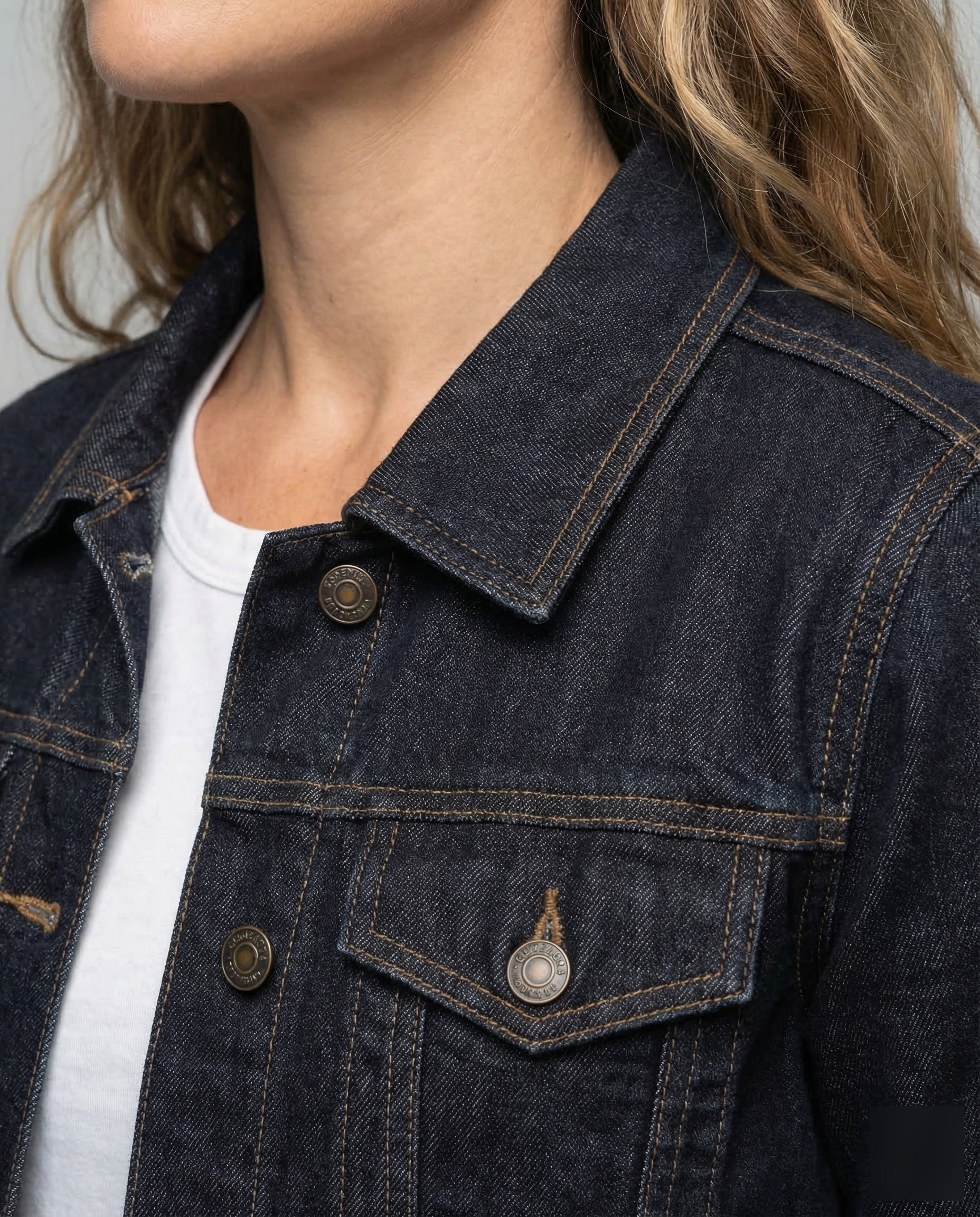 Product 15539141247306 - close_up_detail
