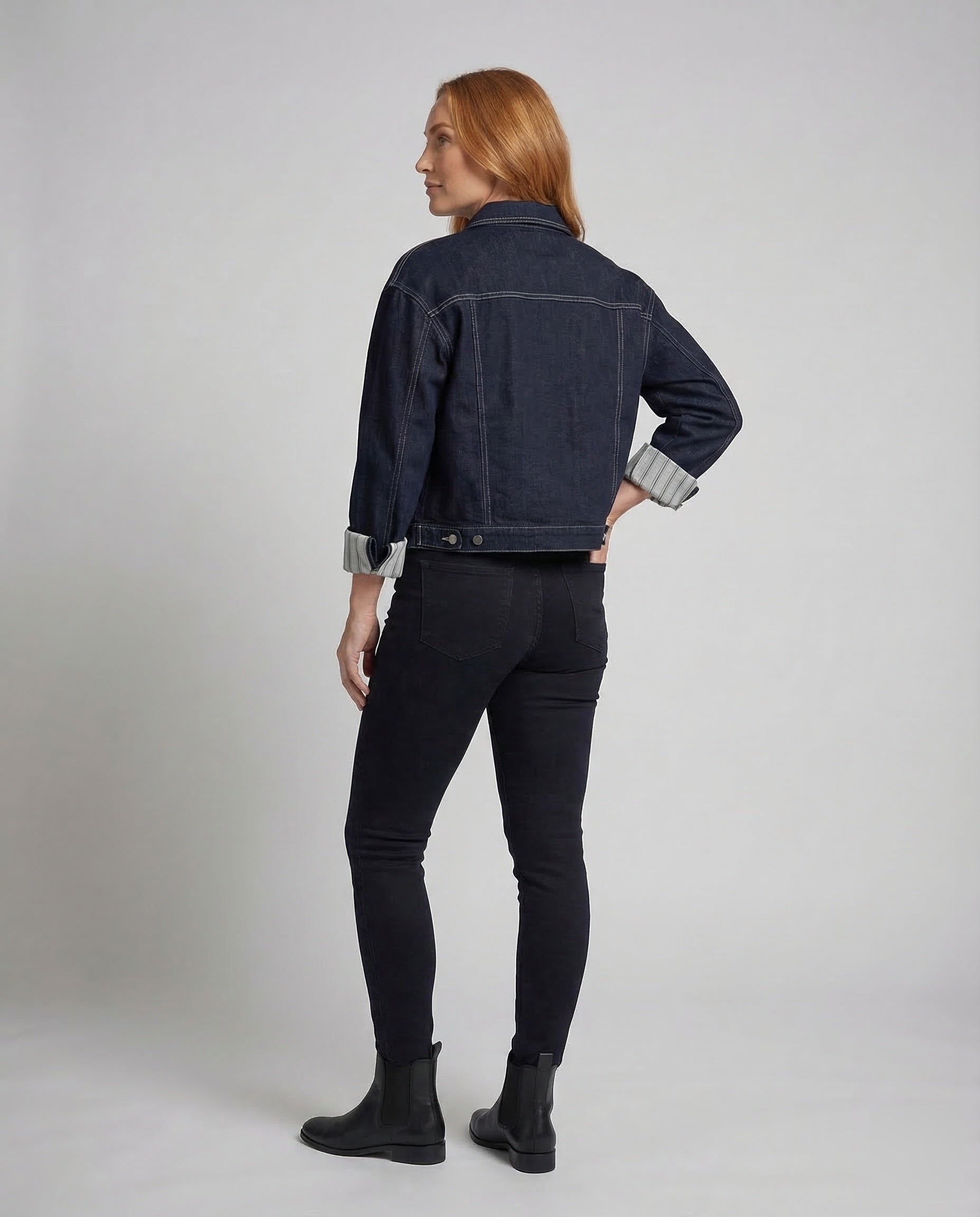 Product 15539143409994 - back_view