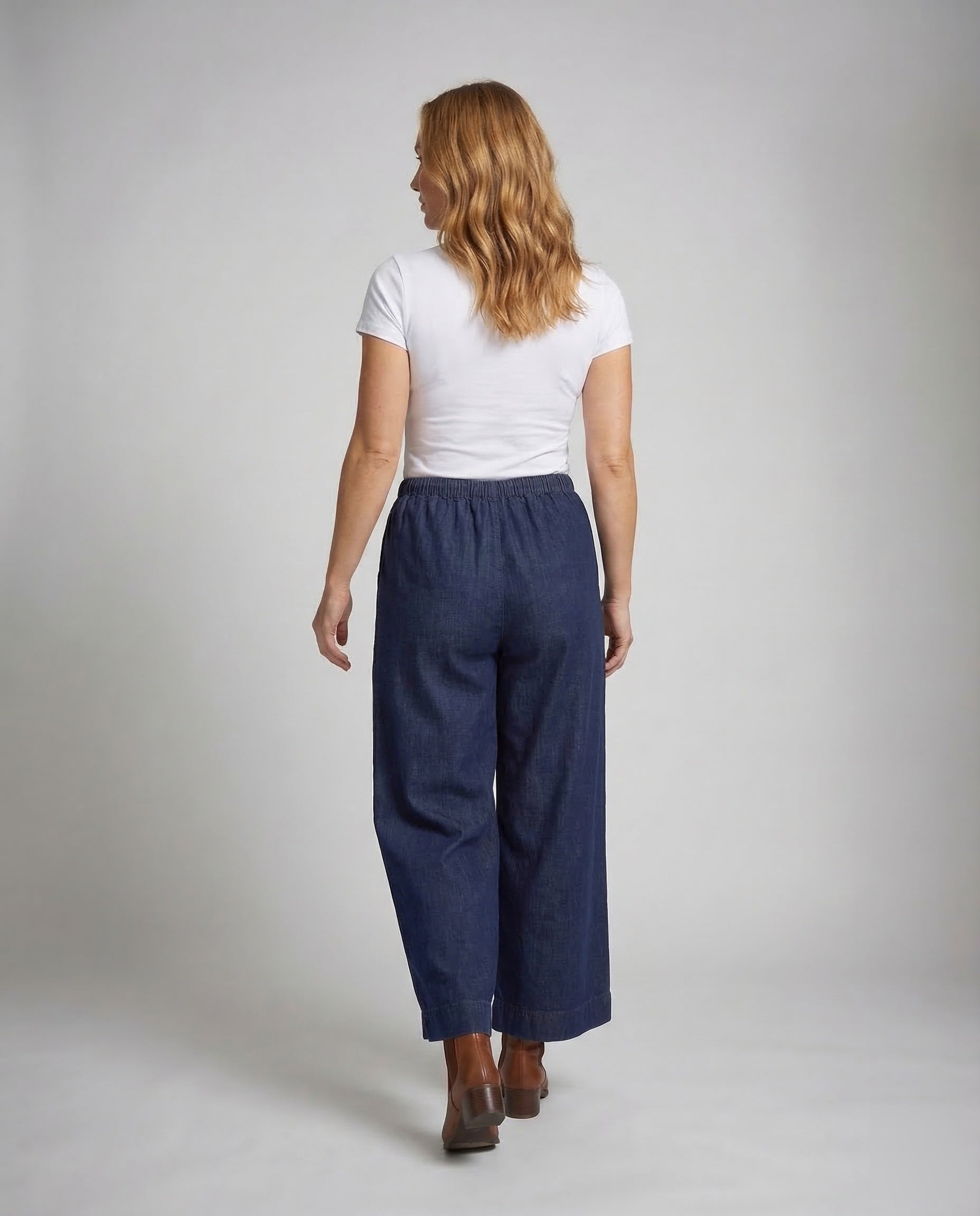 Product 15539143442762 - back_view