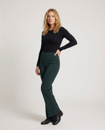 Damen Stretch-Flarehose Mittelnaht