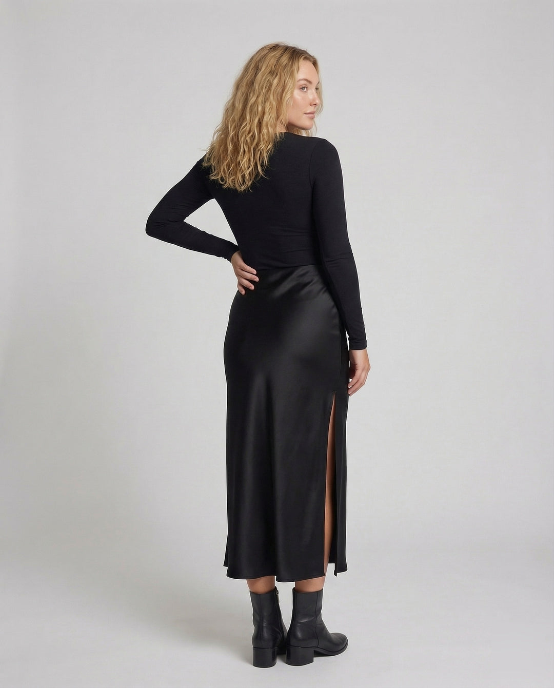Product 15540665418058 - back_view