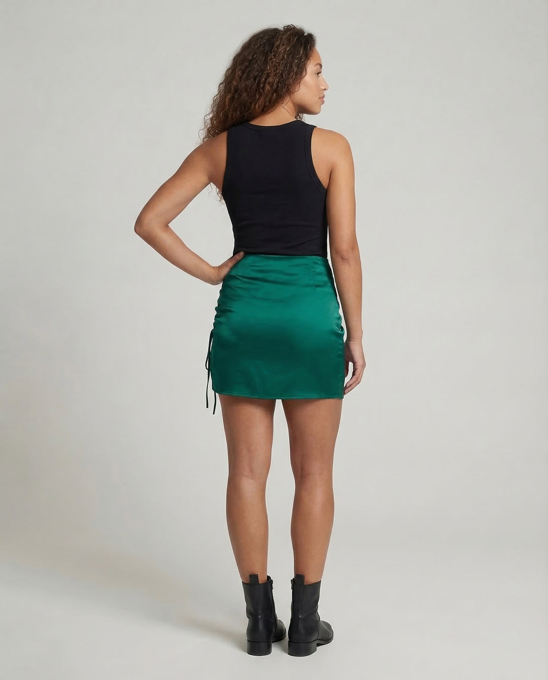 Product 15540667351370 - back_view