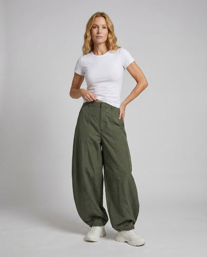 Damen Volumen-Palazzohose Tiefe Bundfalten