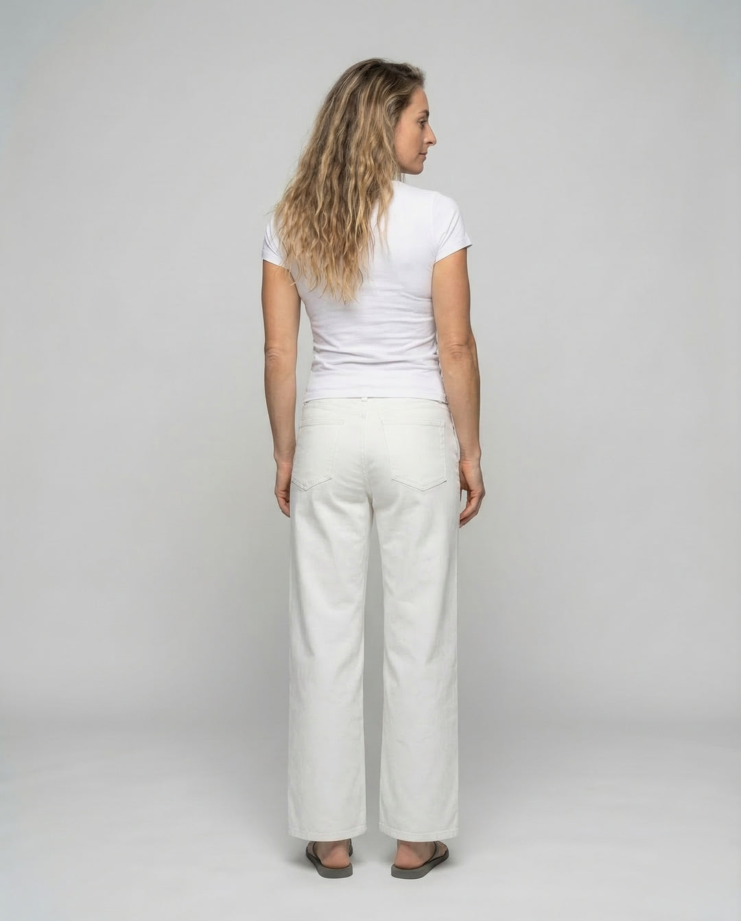 Product 15540685177162 - back_view