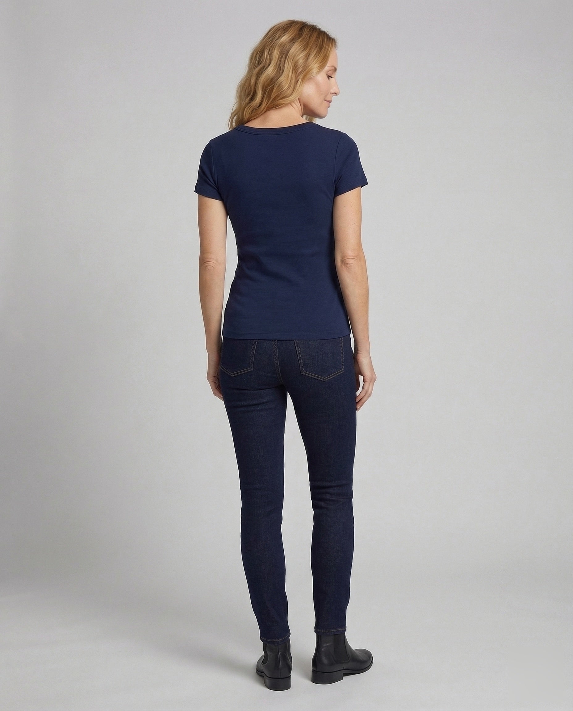 Product 15540729479498 - back_view