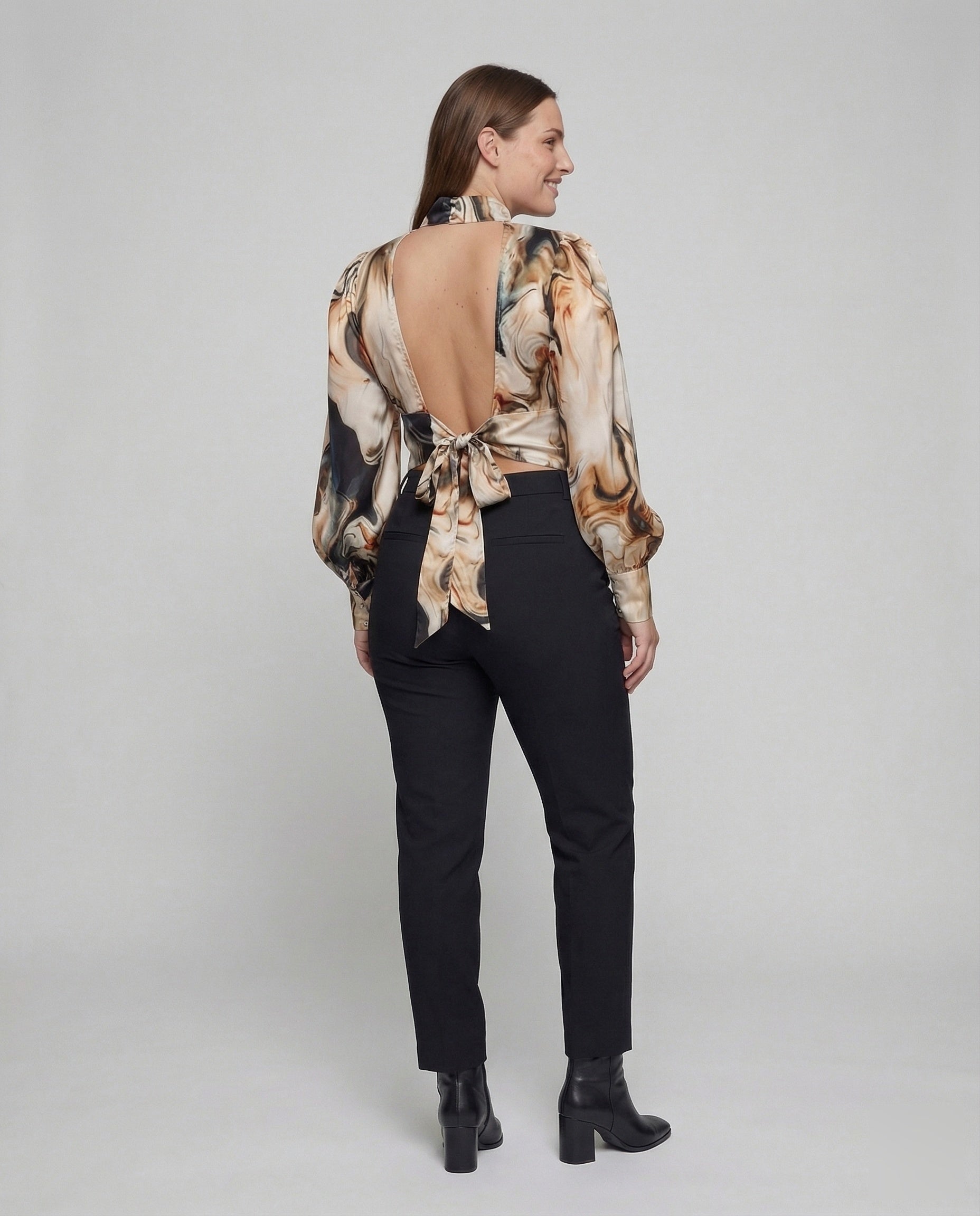 Product 15540735050058 - back_view