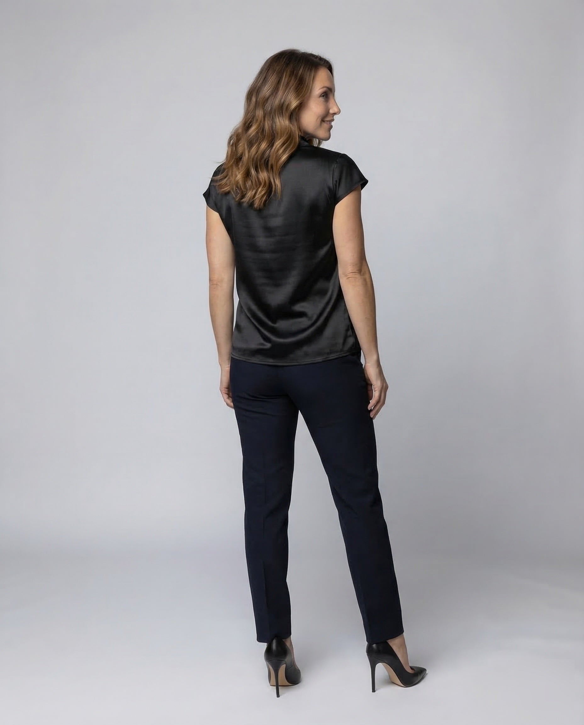 Product 15546772160842 - back_view