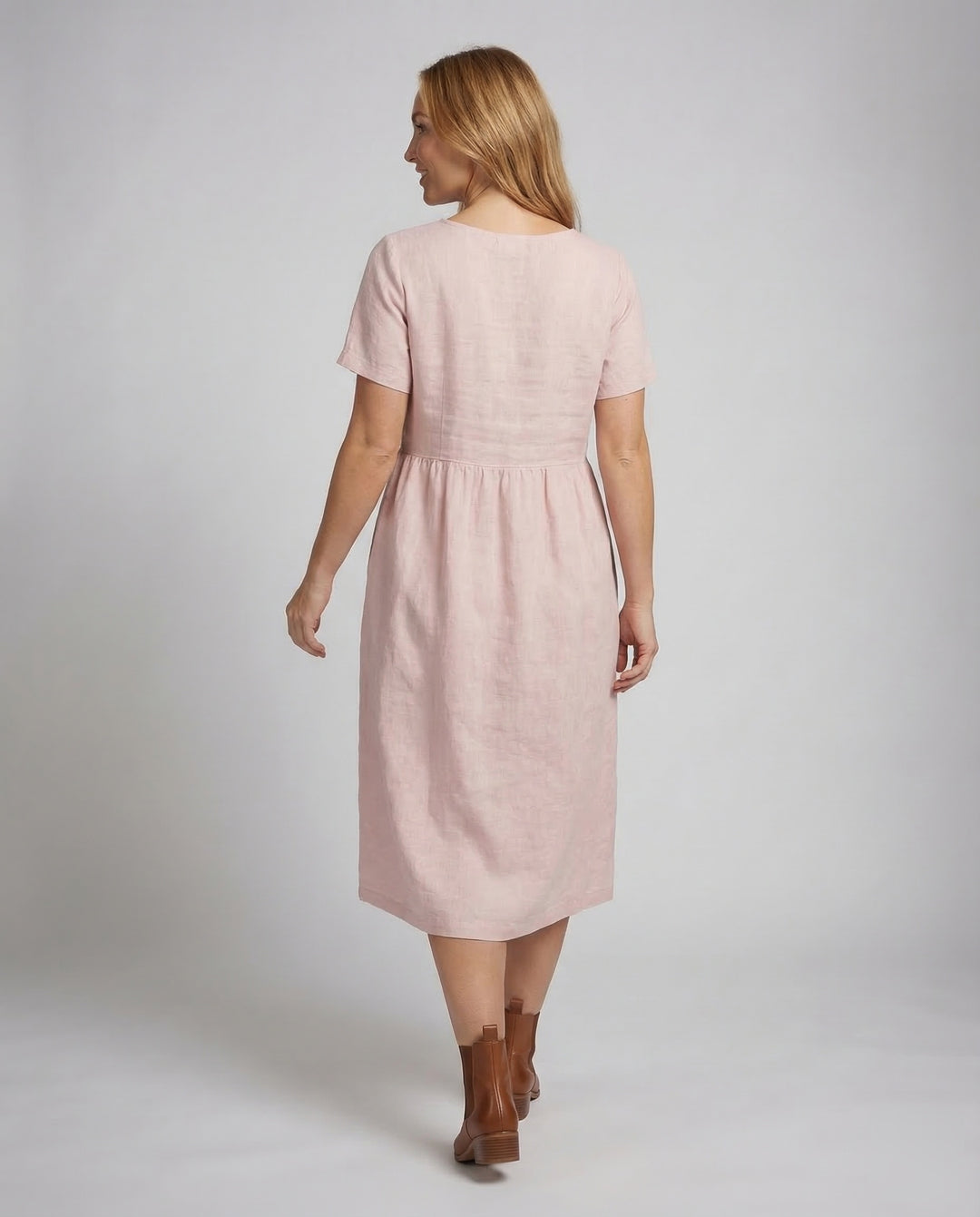 Product 15546787856714 - back_view