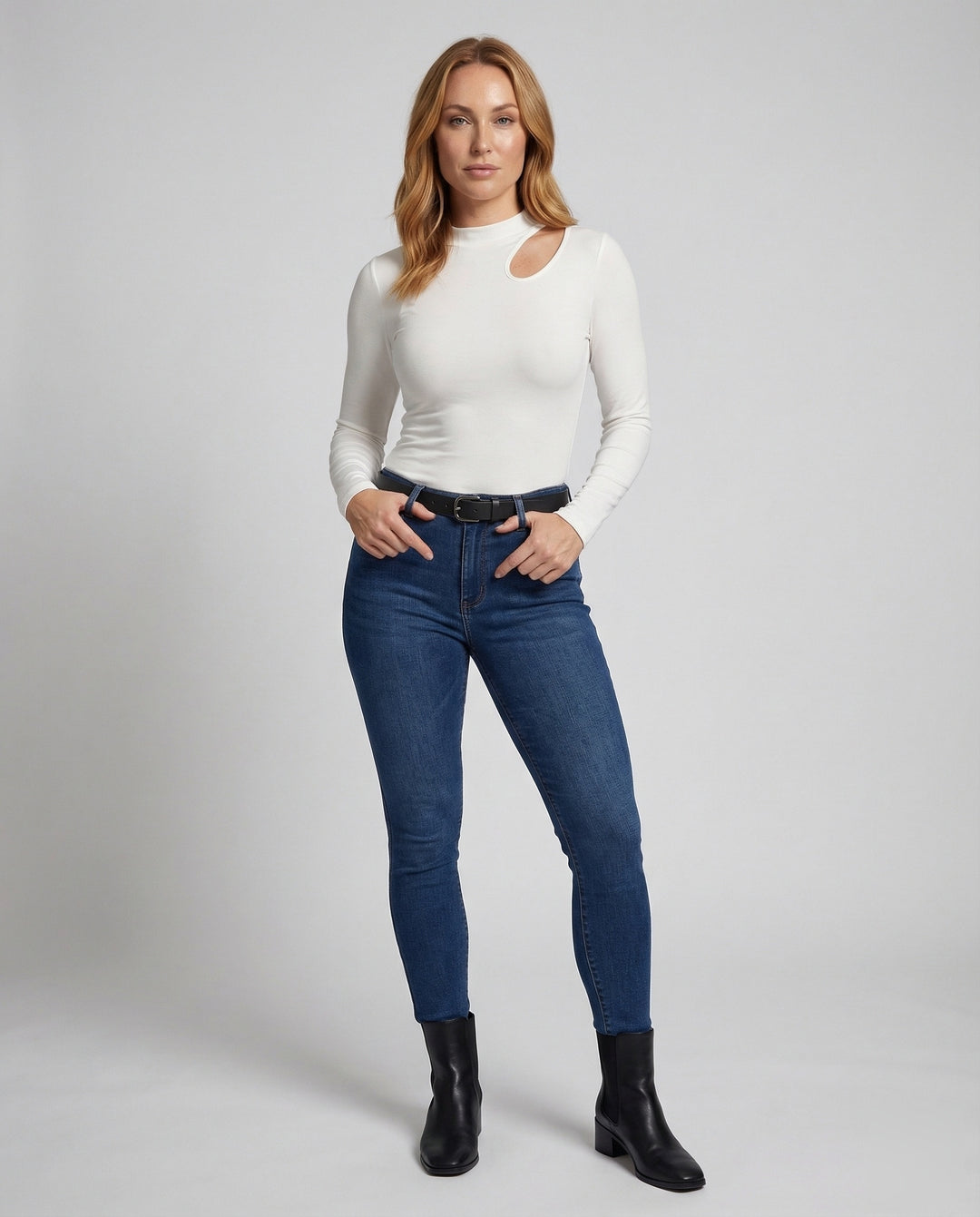 Product 15546795917642 - full_body_front