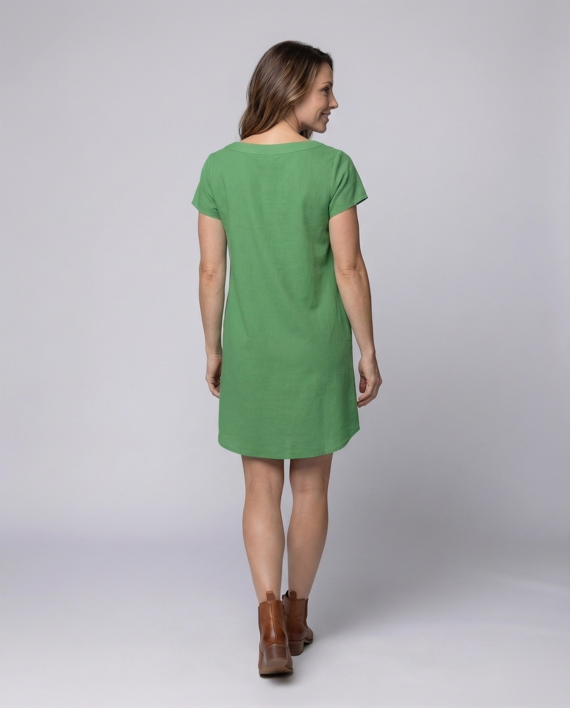 Product 15546854146378 - back_view