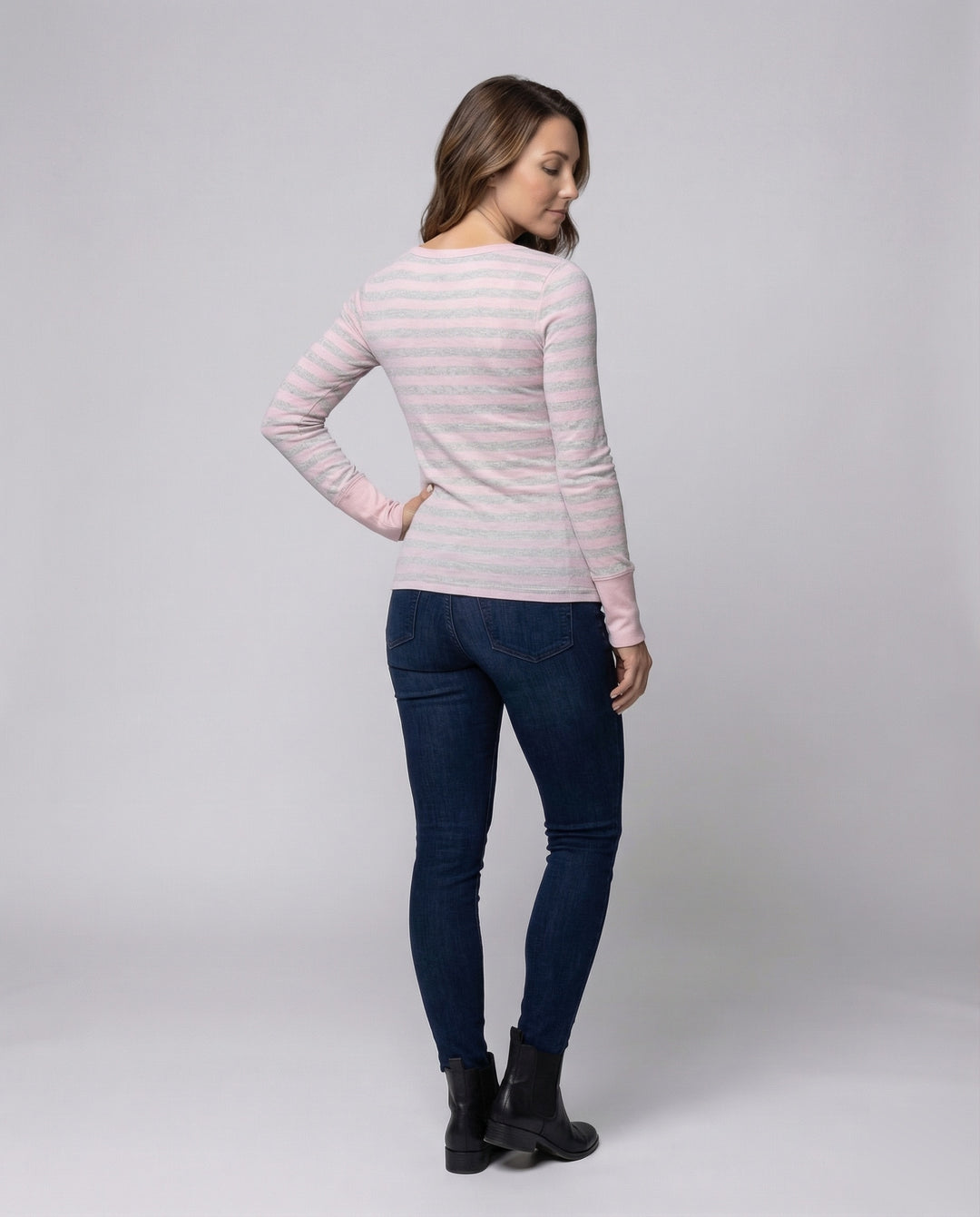 Product 15546906607946 - back_view