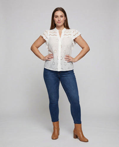 Damen kurzärmlige Broderie-Anglaise-Bluse.