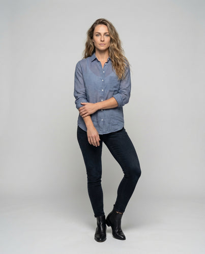 Damen leichte Leinen-Gaze-Bluse.