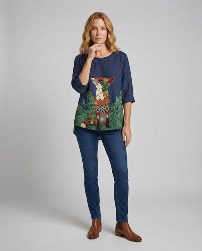 Damen Utility-Hemdbluse mit Doppel-Brusttaschen und V-Ausschnitt.