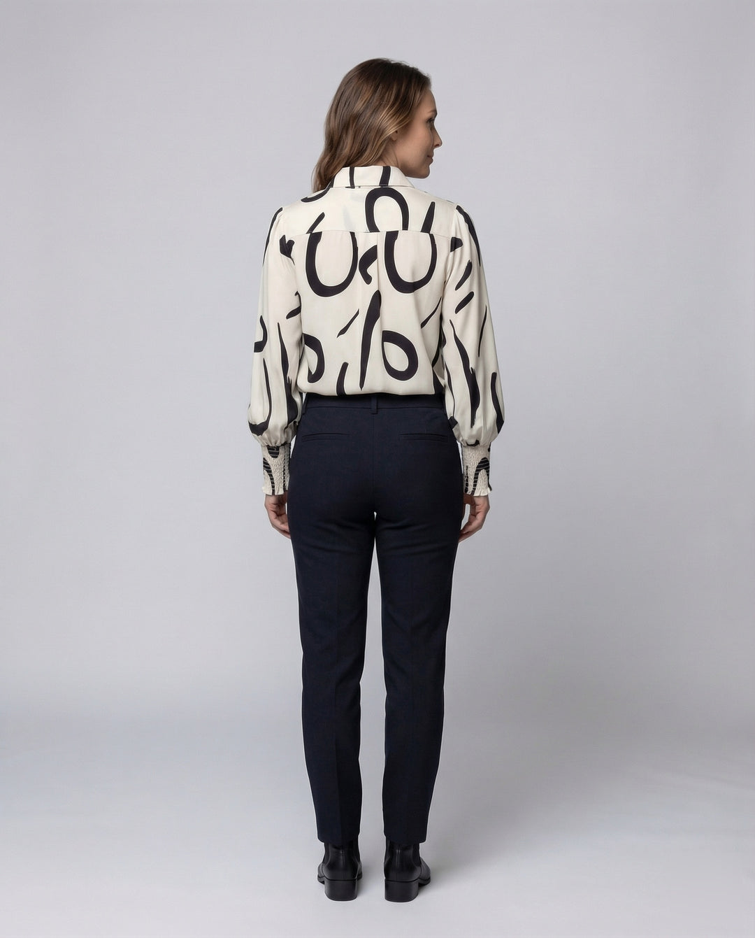 Product 15548869116234 - back_view