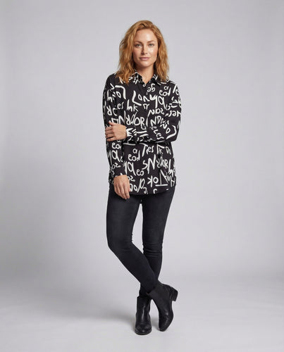 Damen Chiffon-Maxikleid mit asymmetrischem Neckholder und Taillenöffnung.