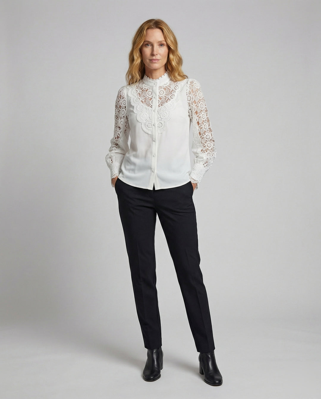 Product 15548877996362 - full_body_front