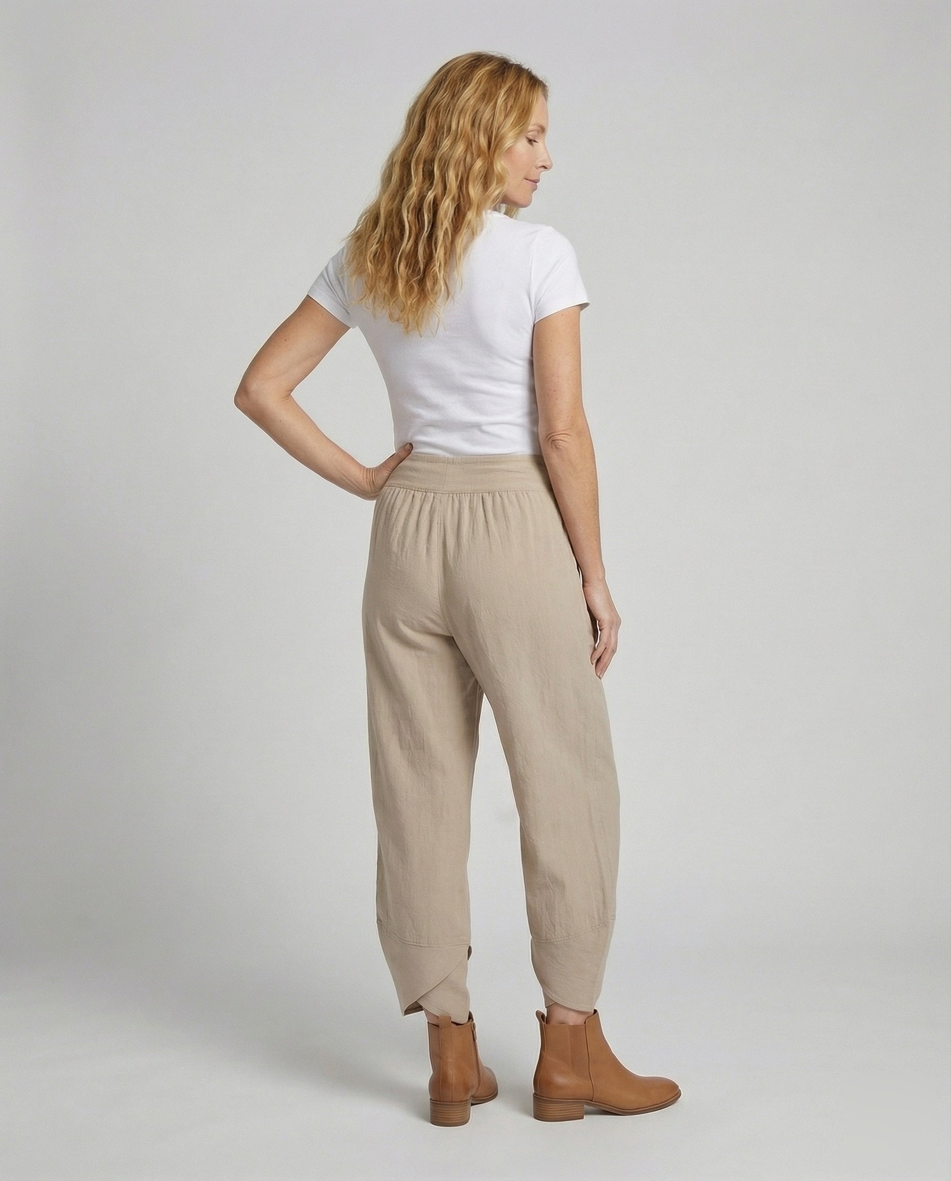 Product 15548905750858 - back_view