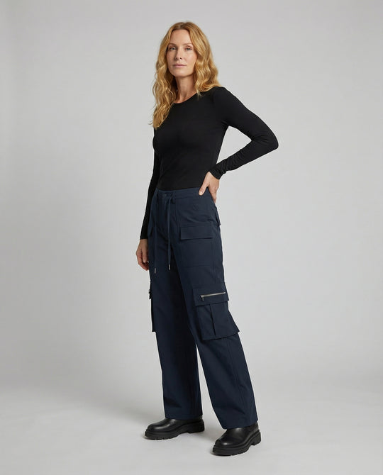 Product 15548906996042 - full_body_front