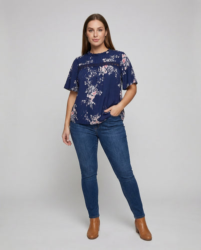 Damen weite Tunika-Bluse mit Spitzenpasse