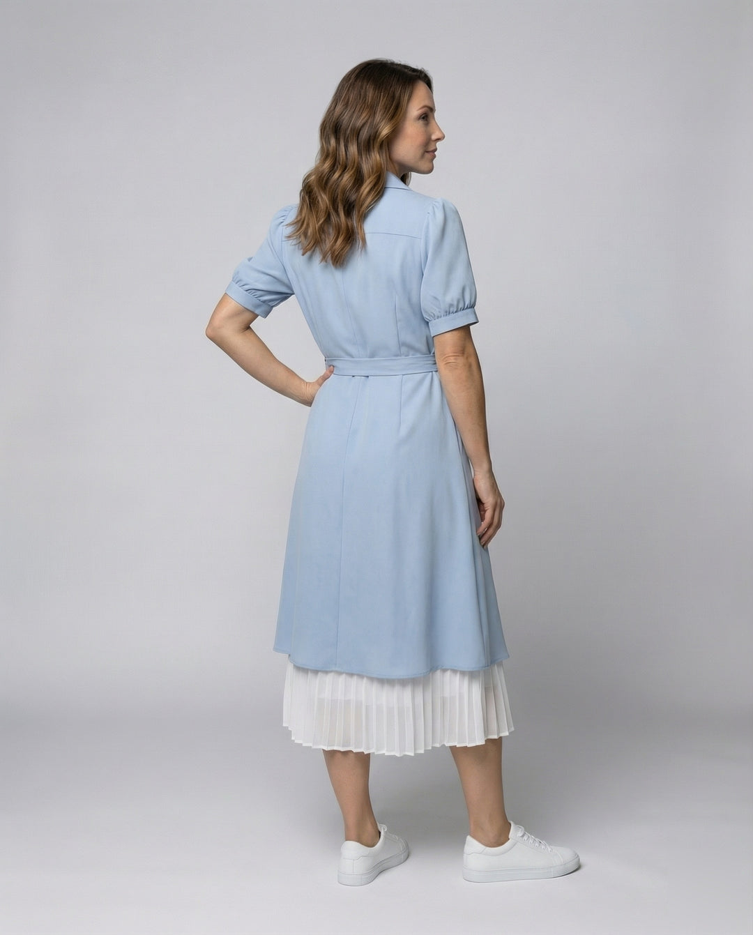 Damen zweilagiges Hemdkleid mit plissiertem Unterrock
