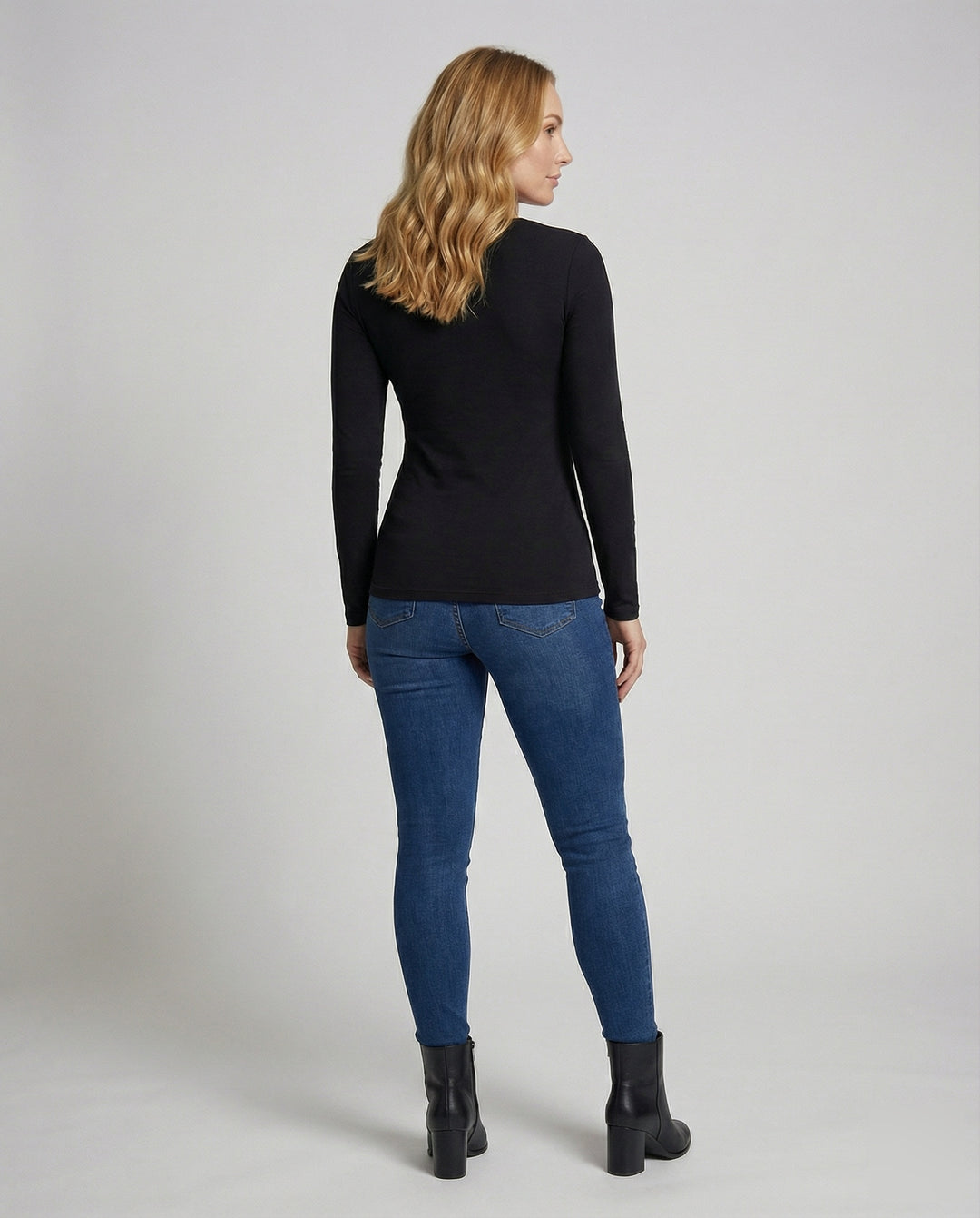 Product 15550425497930 - back_view