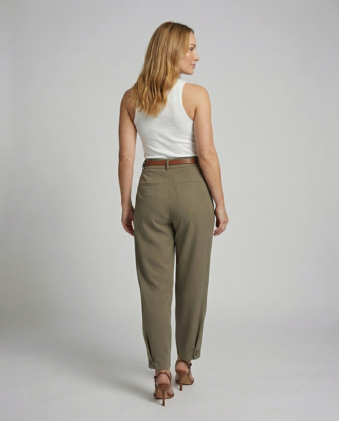 Product 15550449058122 - back_view