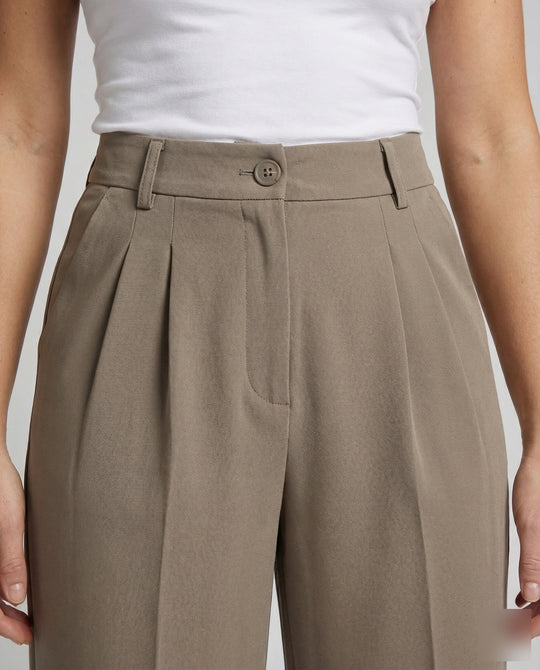 Product 15550450041162 - close_up_detail