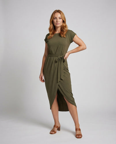 Damen knöchellanges drapiertes Kleid mit Bindegürtel