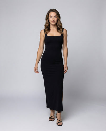 Damen konturiertes Longdress mit quadratischem Ausschnitt