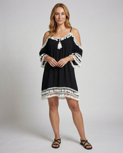 Damen lässiges Off-Shoulder Minikleid mit Häkelborte